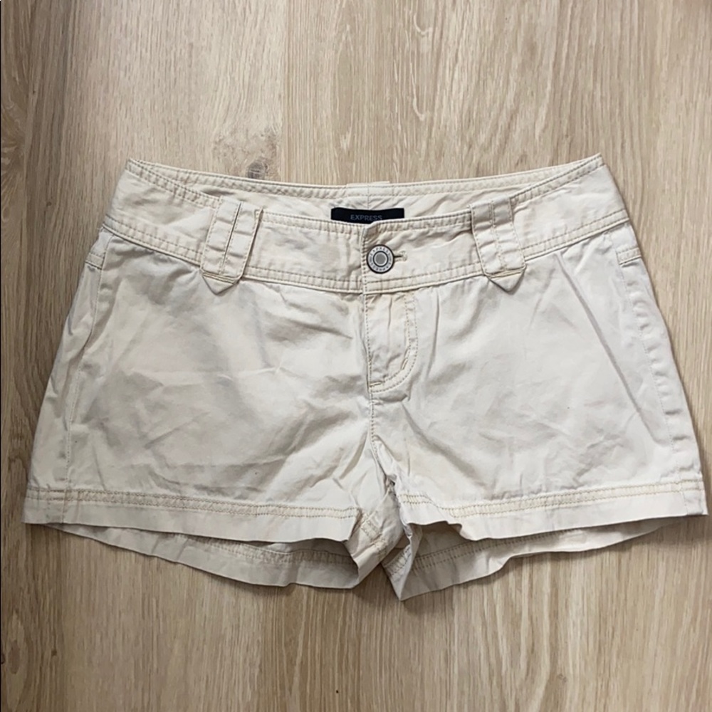 EXPRESS khaki shorts